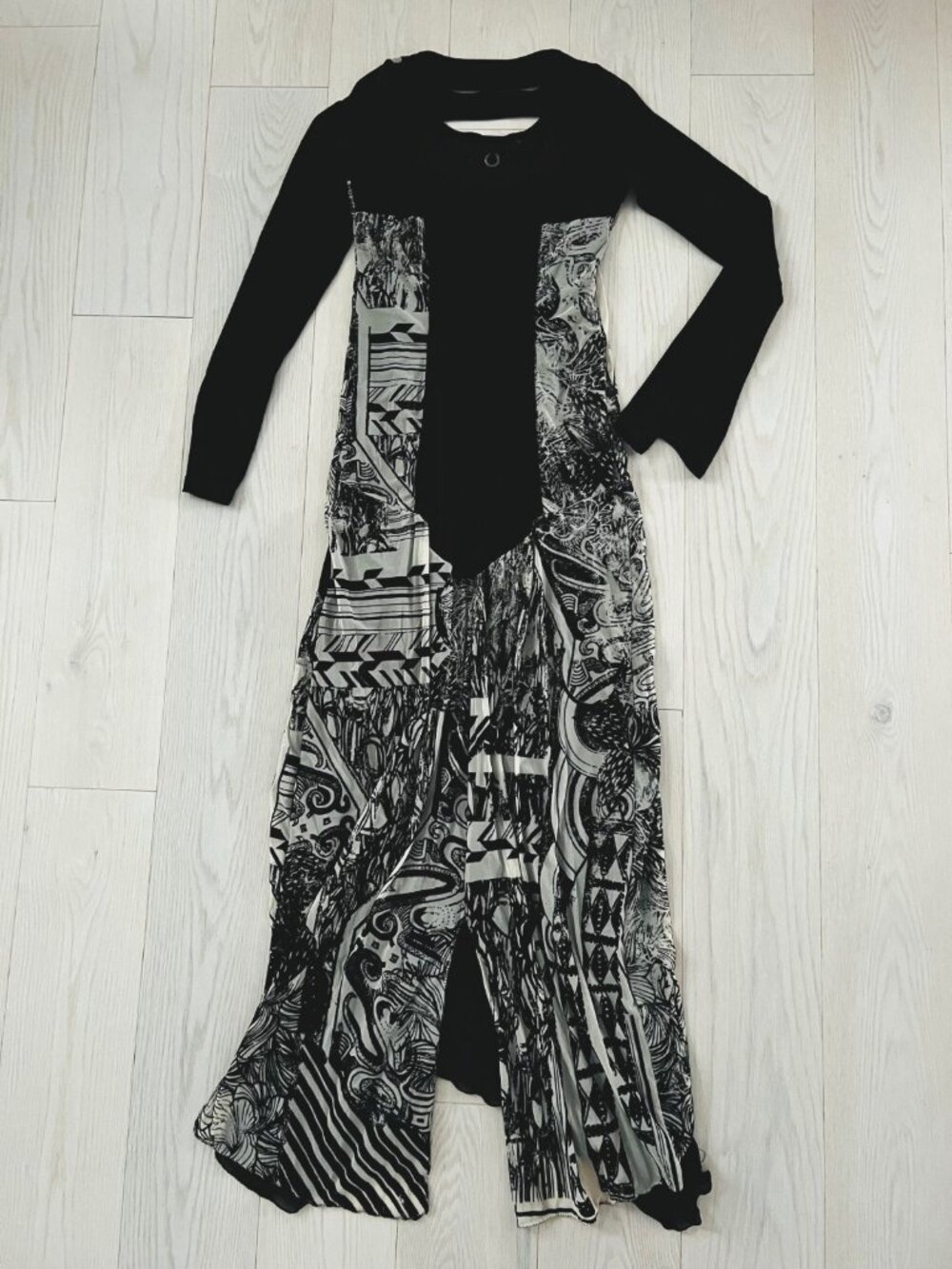Save The Queen Vintage Mesh Avant Garde Maxi Dress - Picture 5 of 6